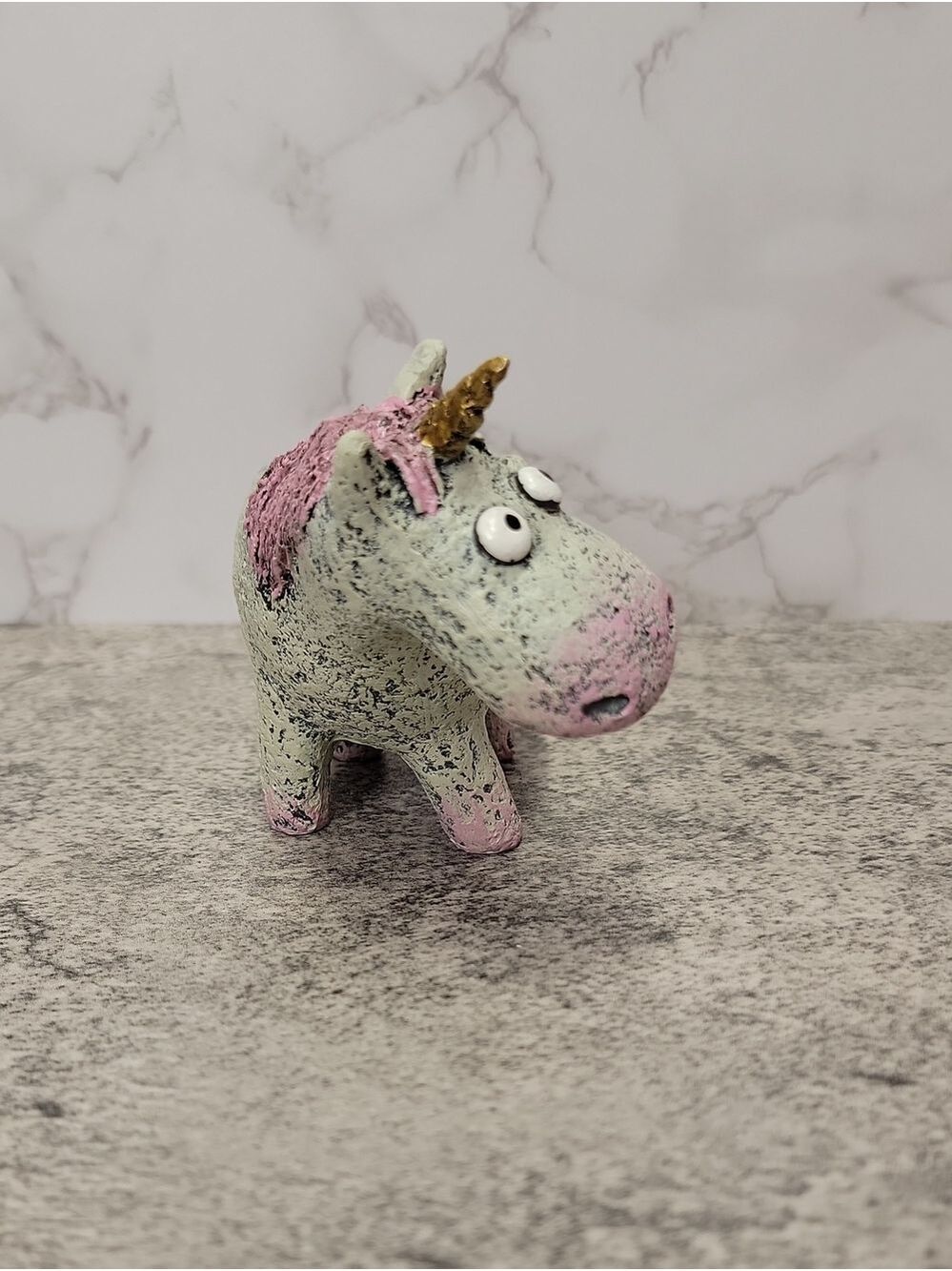 Percival the Unicorn Planter Pot - Picture 6 of 12